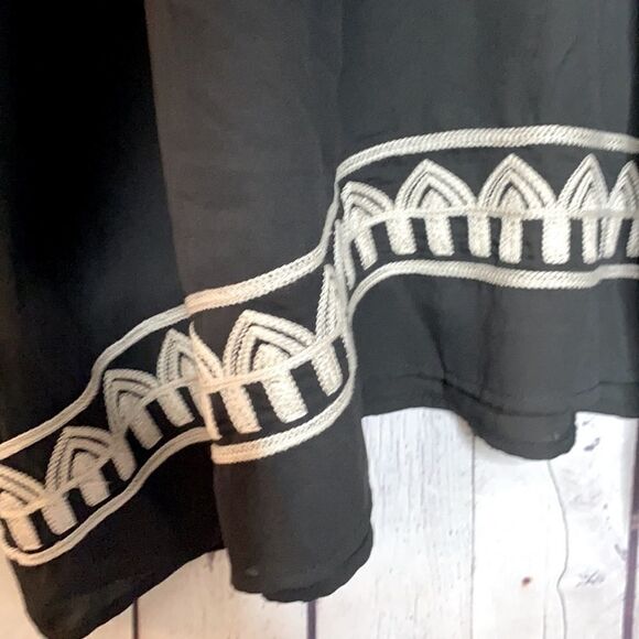 THML Chiffon‎ V-Neck Embroidered Maxi Dress Black S - Picture 8 of 13